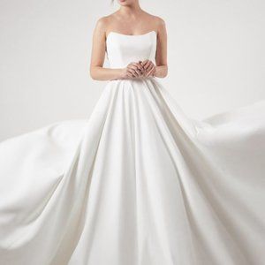 Rita Vinieris - Alyne - Makayla Gown Size 10